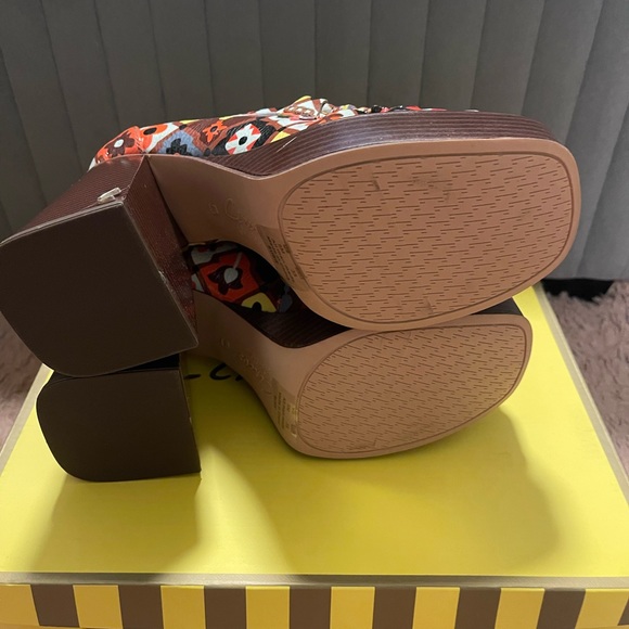 Susie Platform Loafer - Picture 3 of 4